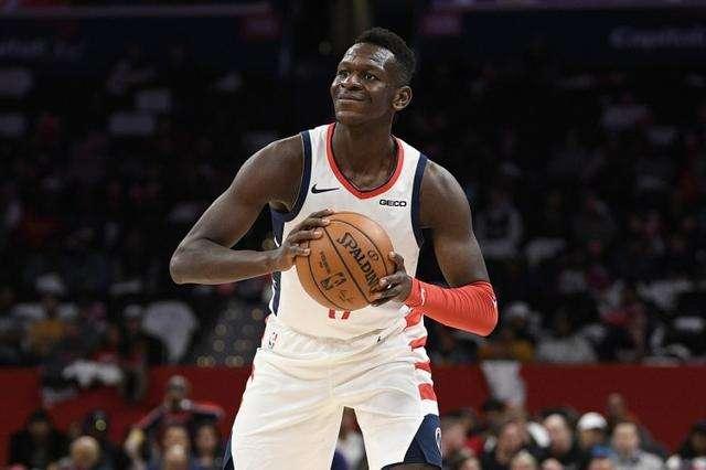 九游游戏中心关于转折点！拜仁慕尼黑单刀错失，NBA季后赛赛后攻防权衡，信心回归，心理建设被强调的信息